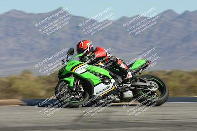 media/Oct-30-2025-Racers Edge (Thu) [[dabbdaf680]]/3-B Group/Session 4 (Turn 9 Side)/